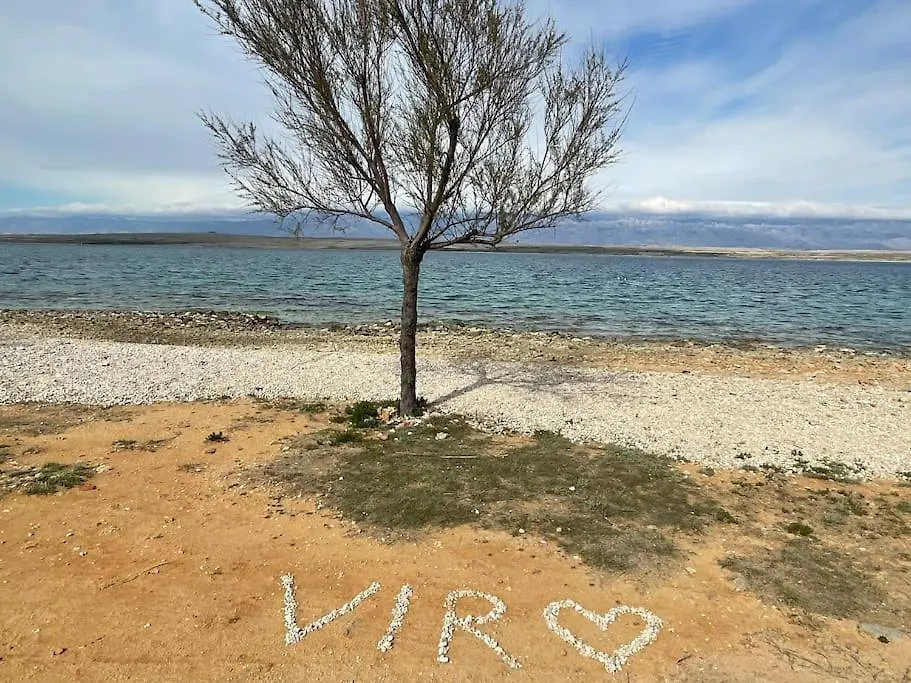 Apartman S Vyhledem Na More Vir 0*,  Croatia