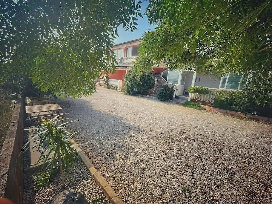 Apartment Apartman S Vyhledem Na More Vir Croatia